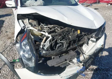 2019 Nissan Rogue Sport Sl z USA, uszkodzony, nr VIN JN1BJ1CP1KW523843